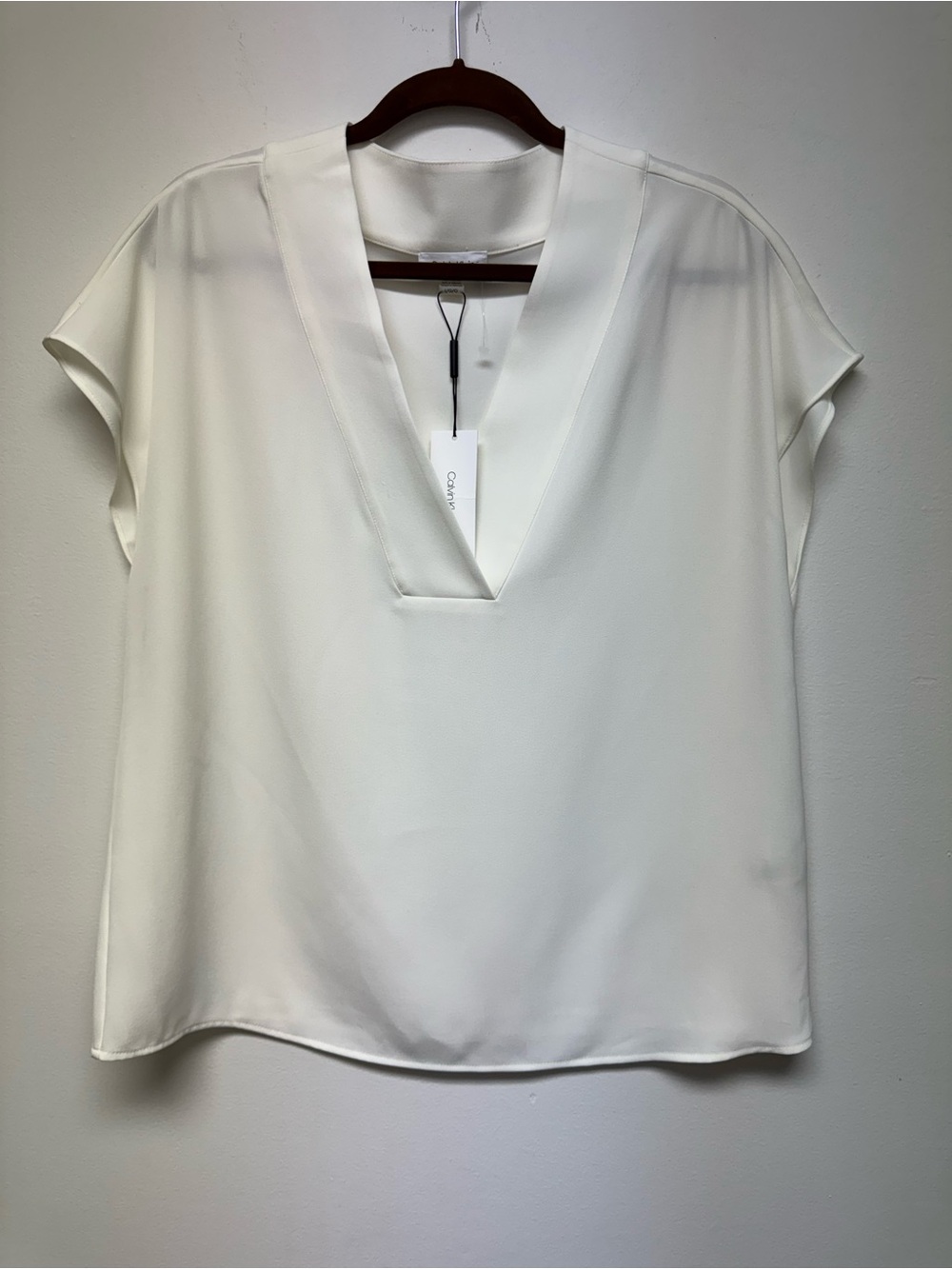 Calvin Klein WHITE V-Neck Cap Sleeve Blouse CAREER VACATION side L  NWT